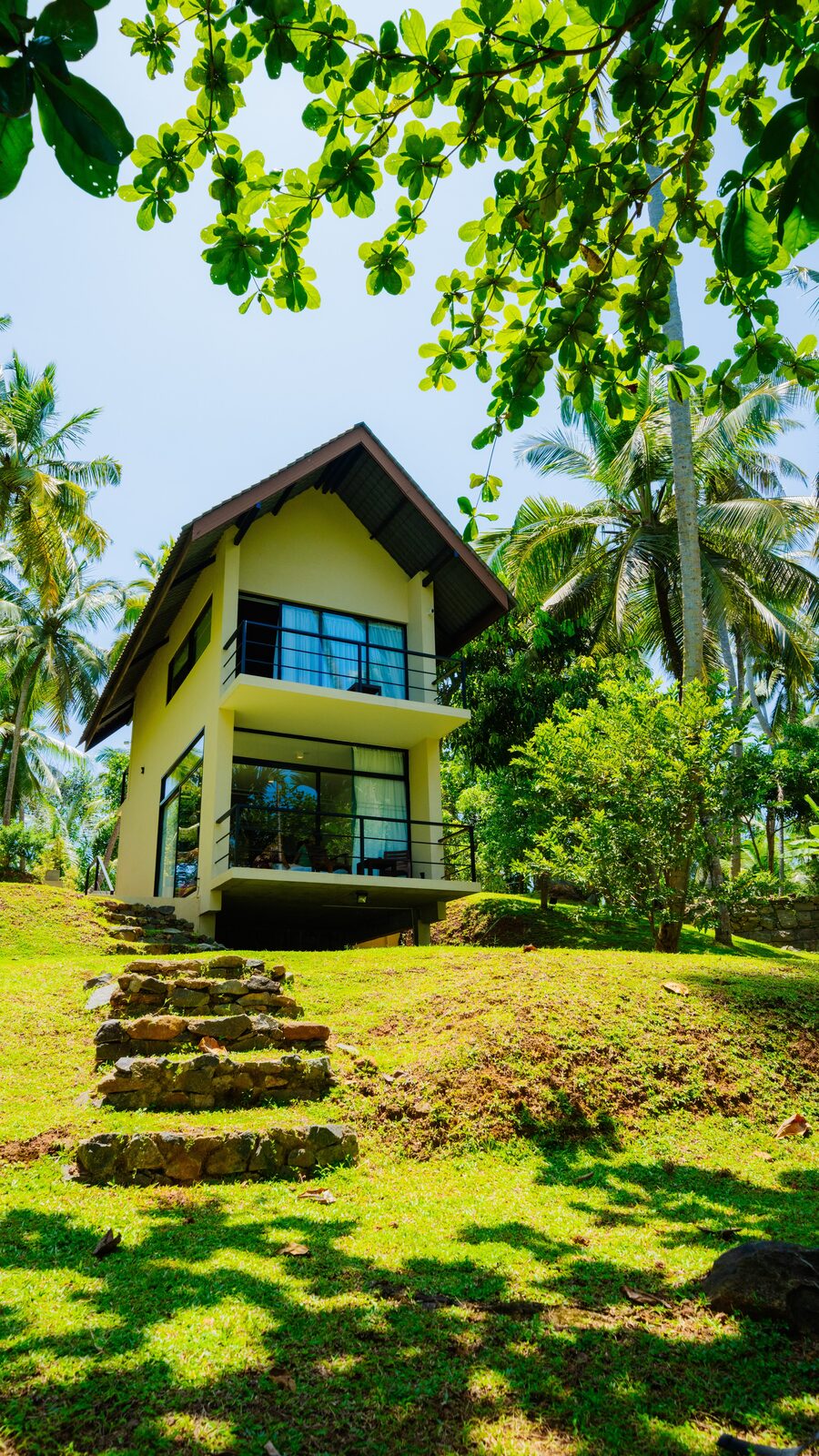 Serendipity Lake entire villa with private infinity pool, tropical gardens, and Rathgama Lake view in Hikkaduwa